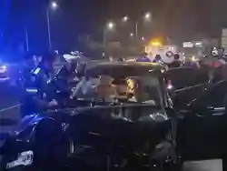 BMW Terjun dari Tol di Gresik karena Sopir Mengikuti Petunjuk Google Maps